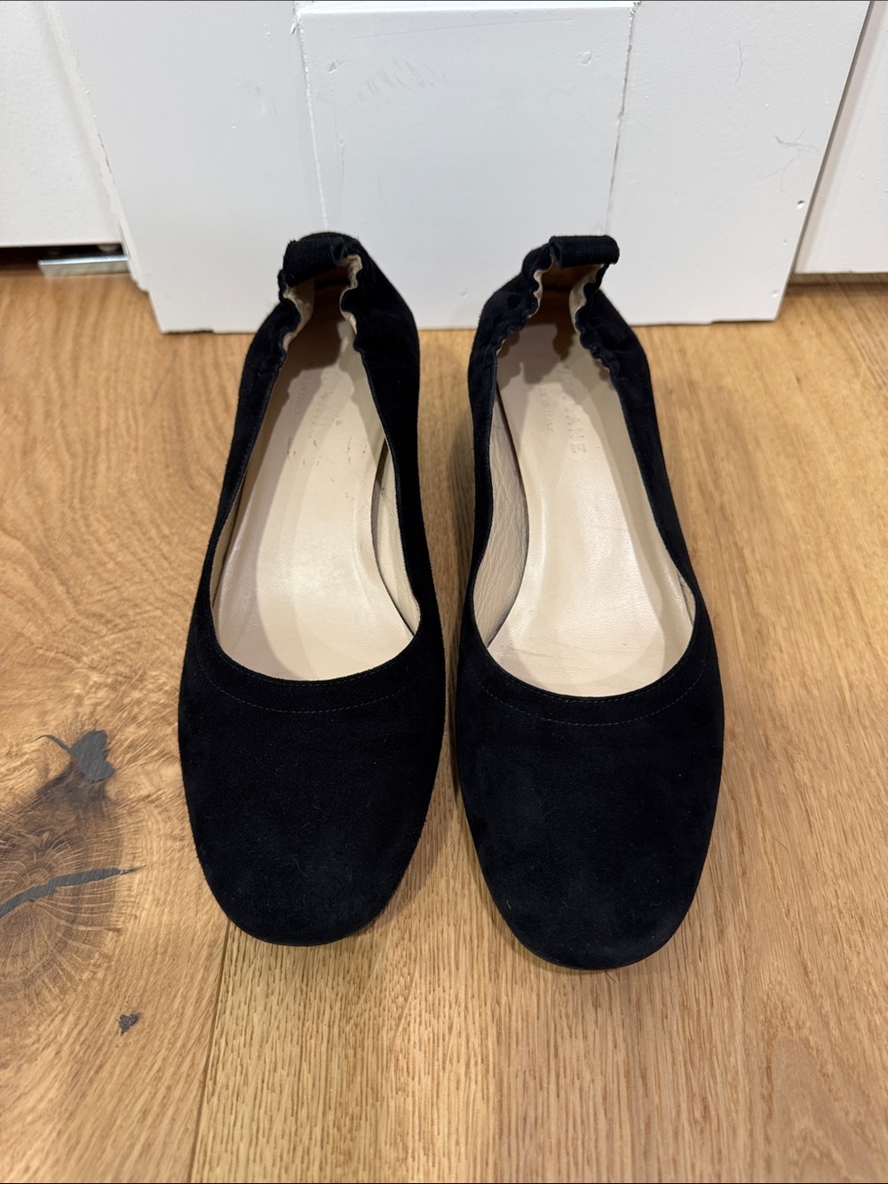 Everlane The Day Heel in black suede Sz 7. - Picture 2 of 11